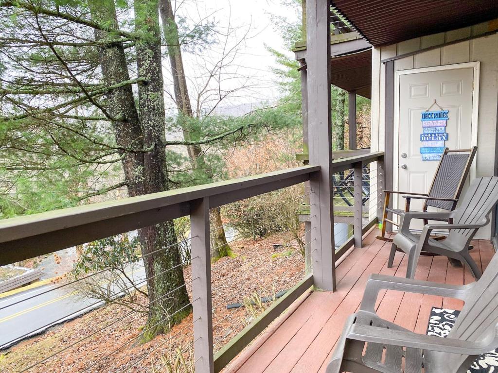 Cozy Condo Near Beech Mountain!