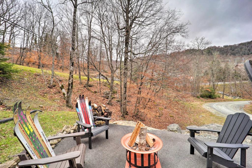 Cozy Mtn Getaway - Steps to Beech Mountain Resort!