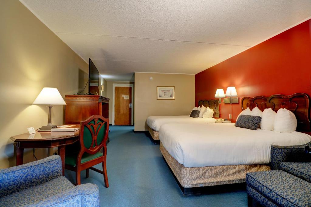 Fireside Inn & Suites Gilford