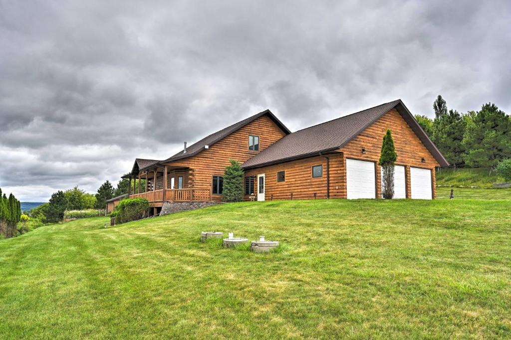 Hillside Hideaway with Hot Tub and Heated Patio!