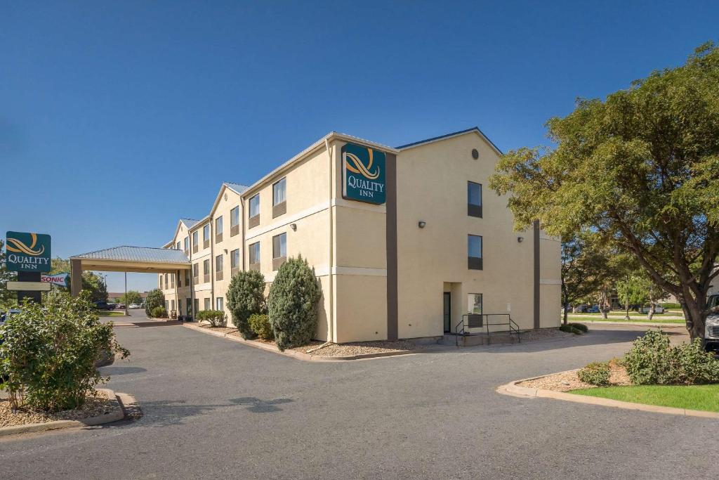 Quality Inn Denver Northeast Brighton